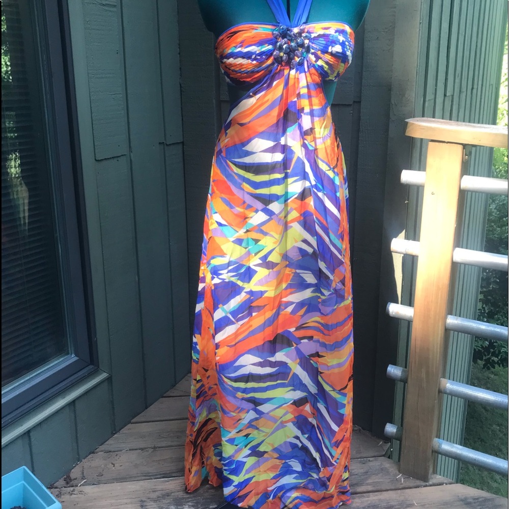 **SOLD**NEW BCBG MAX AZARIA - Flowing/Sheer Colorful Fabric Maxi-dress.